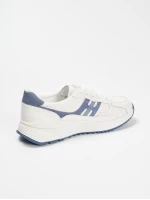 Полуботинки